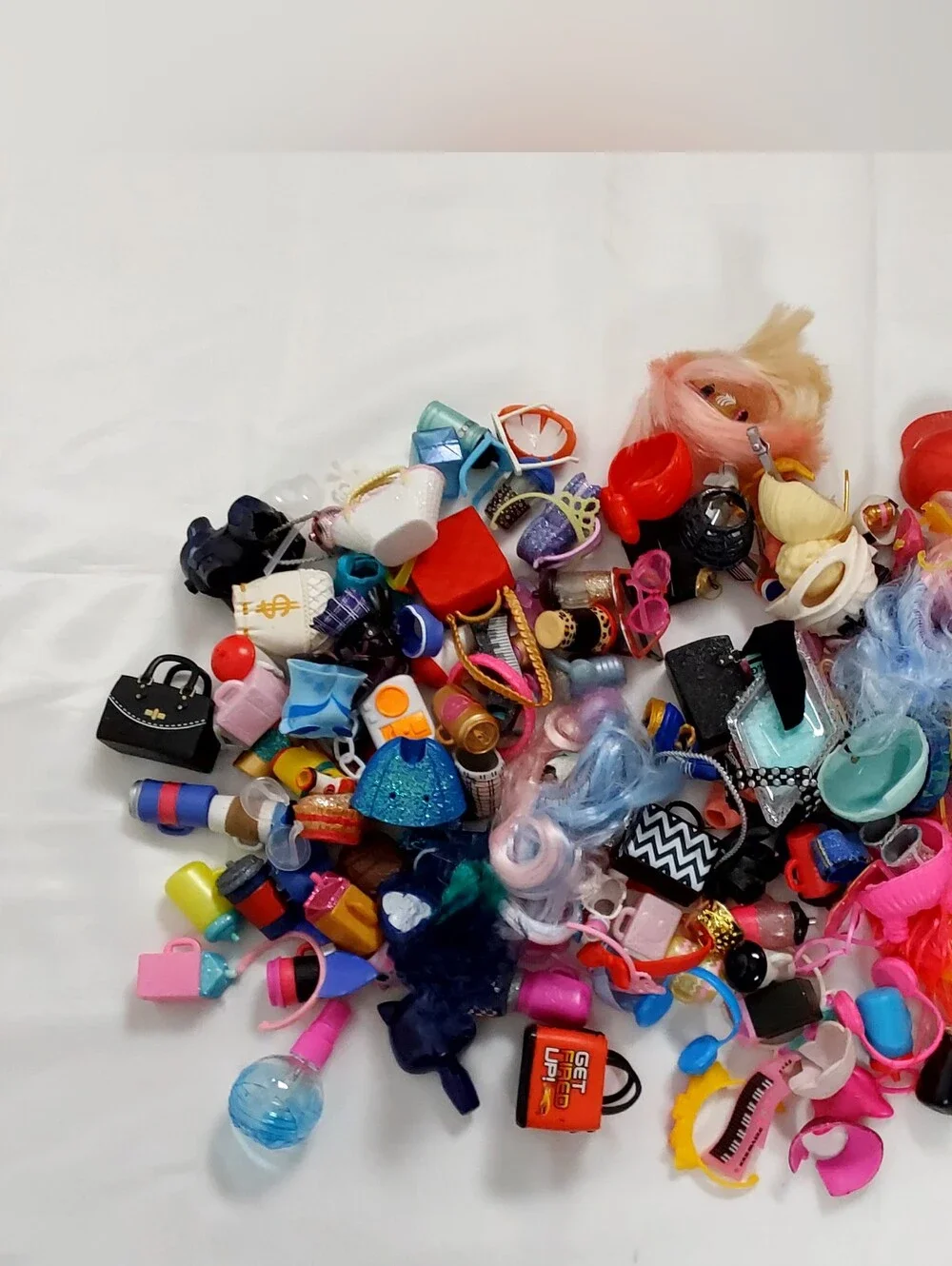 L.O.L. Surprise! surprise dolls